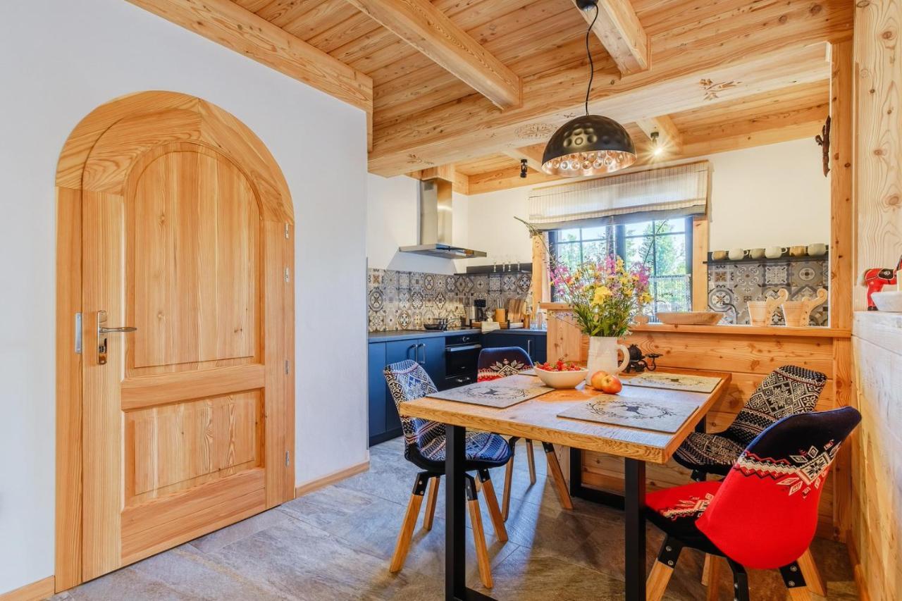 Villa Capra - Apartments Adult Only Zakopane Ngoại thất bức ảnh